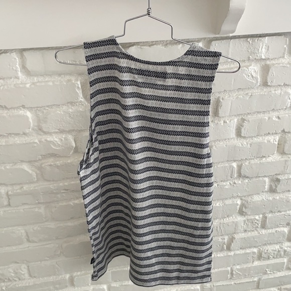 Beautiful Giant Men’s tank - Picture 2 of 3